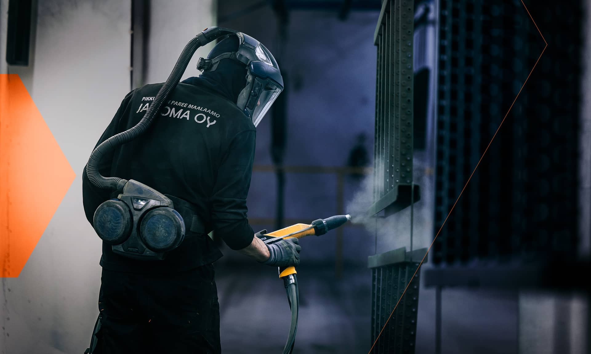 Teollisuuden  metallin pintäkäsittelijä